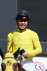 230309　令和４年南関東４競馬場　優秀騎手賞：町田直希騎手