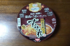 5/13　夕食　カップラーメン　すみれの味噌ラーメン