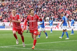 Freiburg [2]-1 Hoffenheim - Ritsu Doan goal