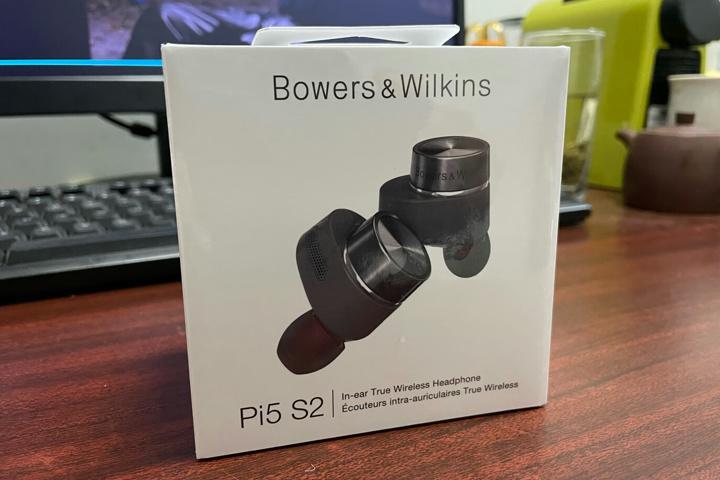 Bowers_and_Wilkins_PI5_S2_09.jpg